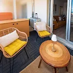 Apartment Marina, De Parel Aan De Cote D'azur Hyeres