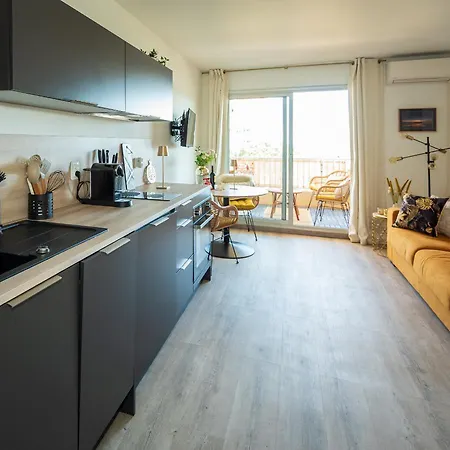 Marina, De Parel Aan De Côte D'azur Hyères